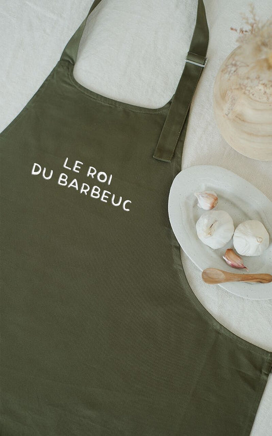 Tablier brodé "Le roi du Barbeuc"