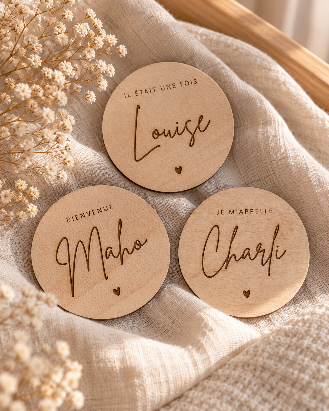Carte de Bienvenue Bébé Personnalisée en Bois Gravé – Cadeau Naissance Atelier MFK