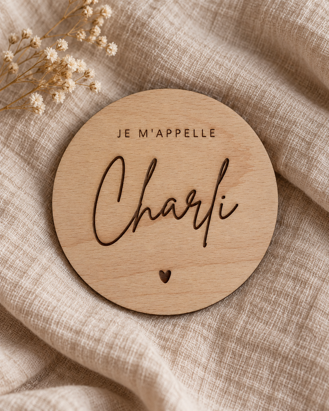 Carte de Bienvenue Bébé Personnalisée en Bois Gravé – Cadeau Naissance Atelier MFK