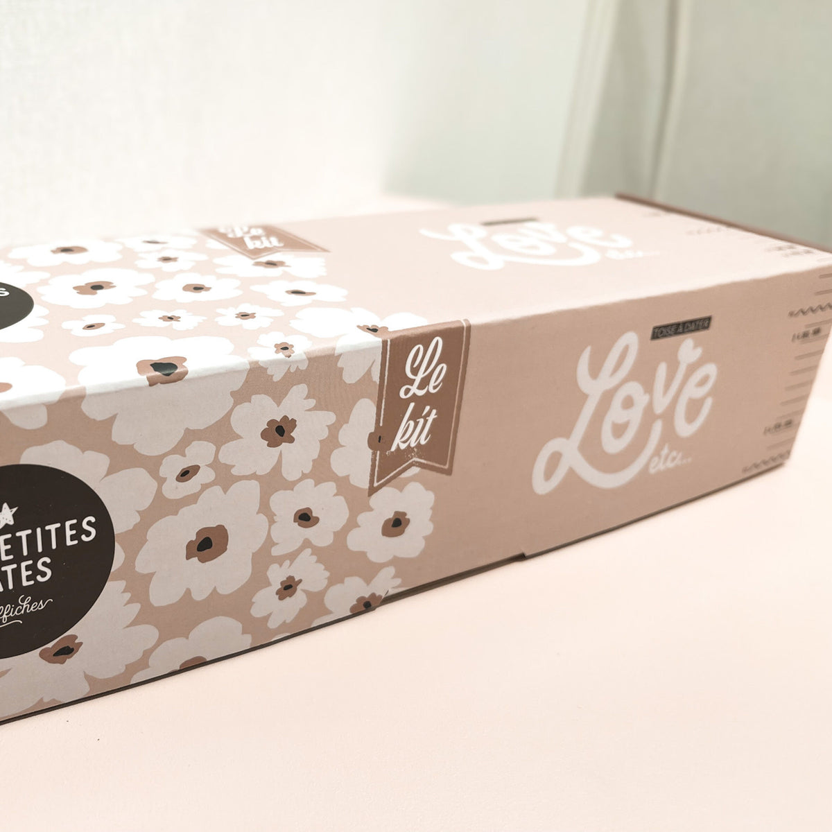 Toise à dater - Fleurs
