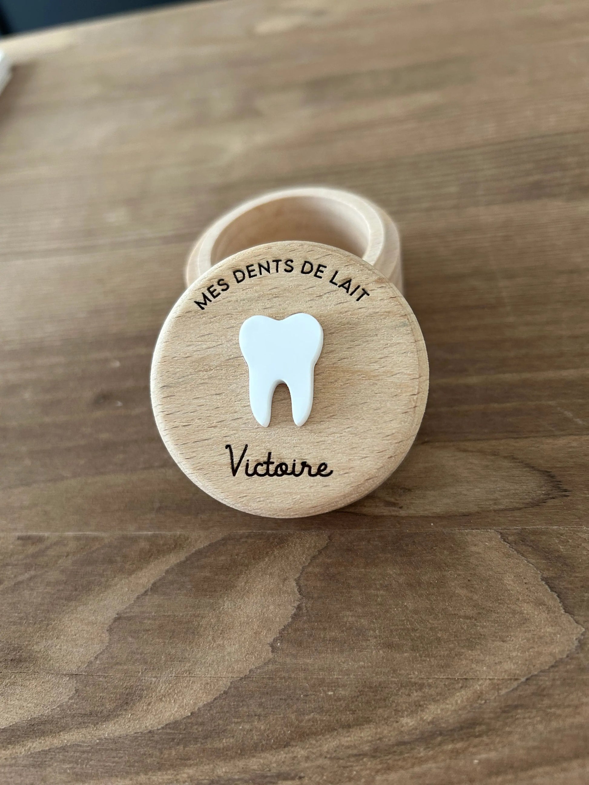 Boîte à Dents de Lait en Bois Personnalisée - Gravure Prénom - Cadeau Naissance Original - Rangement Dents de Bébé Atelier MFK