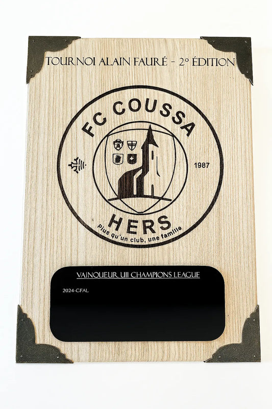 Bouclier de Brennus personnalisé en bois – Trophée sportif sur mesure Atelier MFK