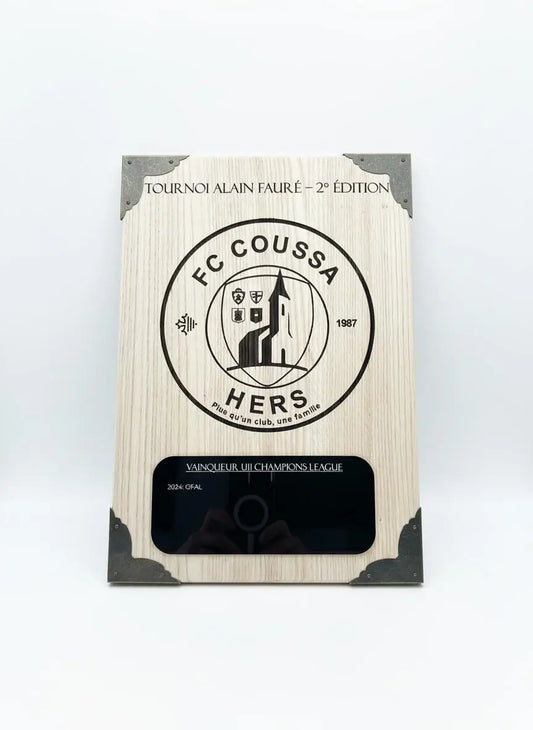 Bouclier de Brennus personnalisé en bois – Trophée sportif sur mesure Atelier MFK