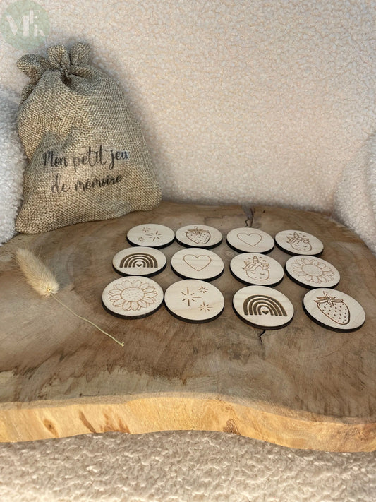Jeu de mémoire en bois gravé 12 pièces My French Keyring