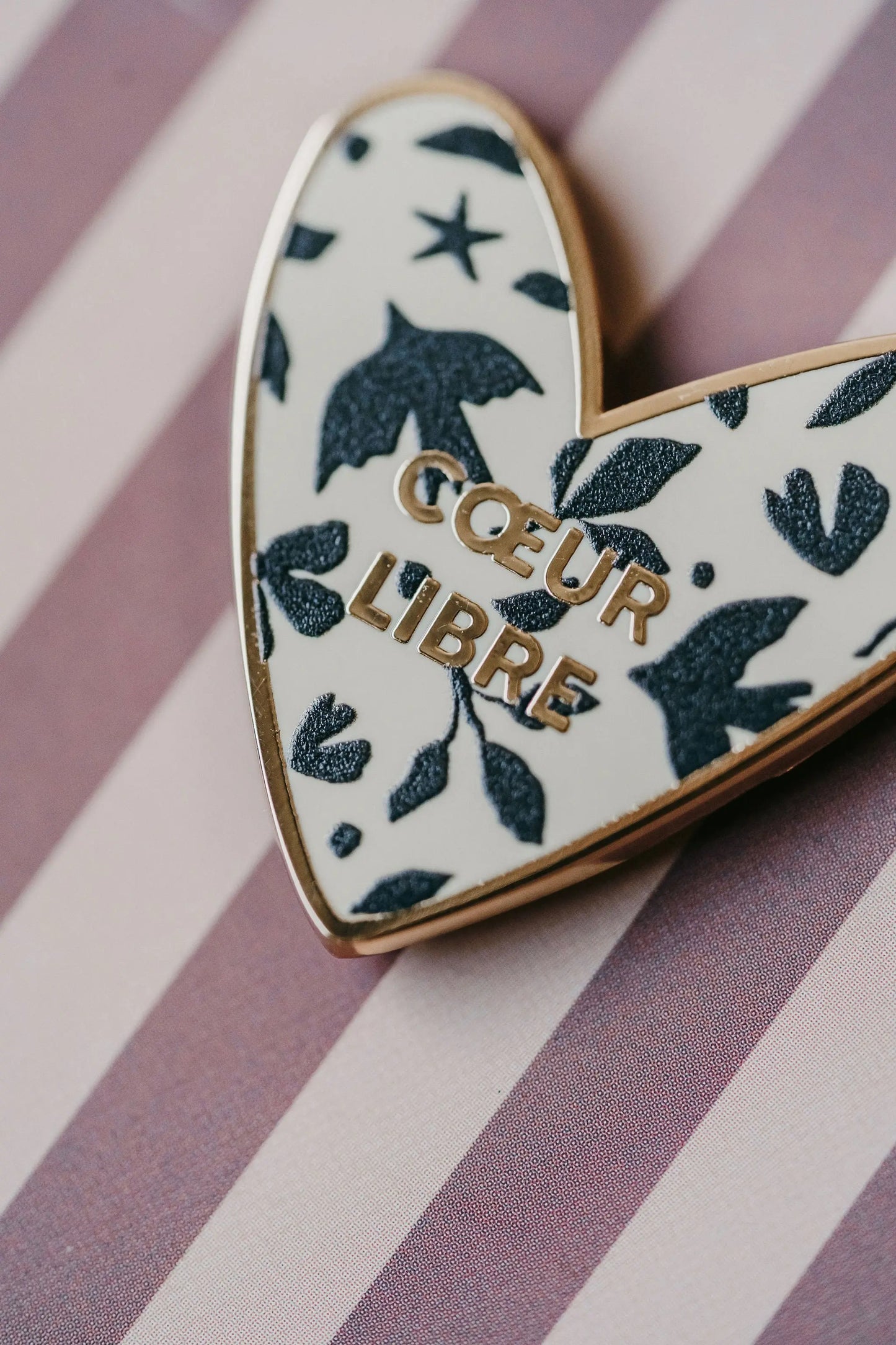 Pin's Cœur Libre - ZAKUW ZAKUW