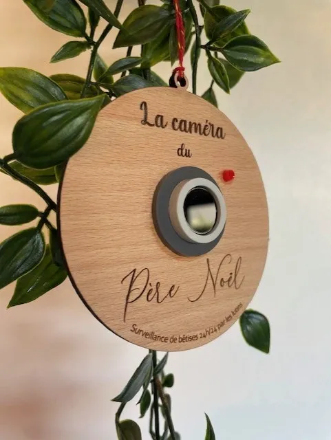 Boule de Noël " Caméra du Père noël "